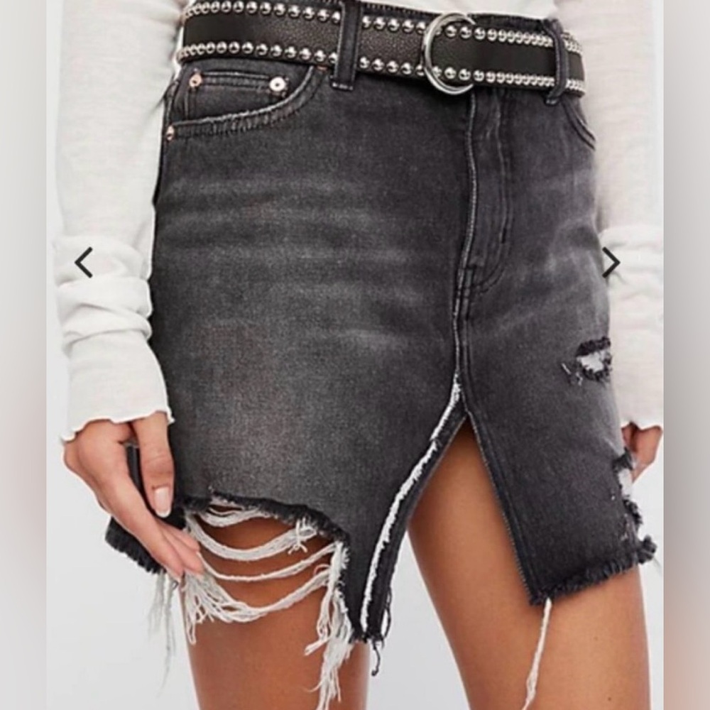 Free People We the Free Distressed Black Denim Split Front Mini Skirt Size 26